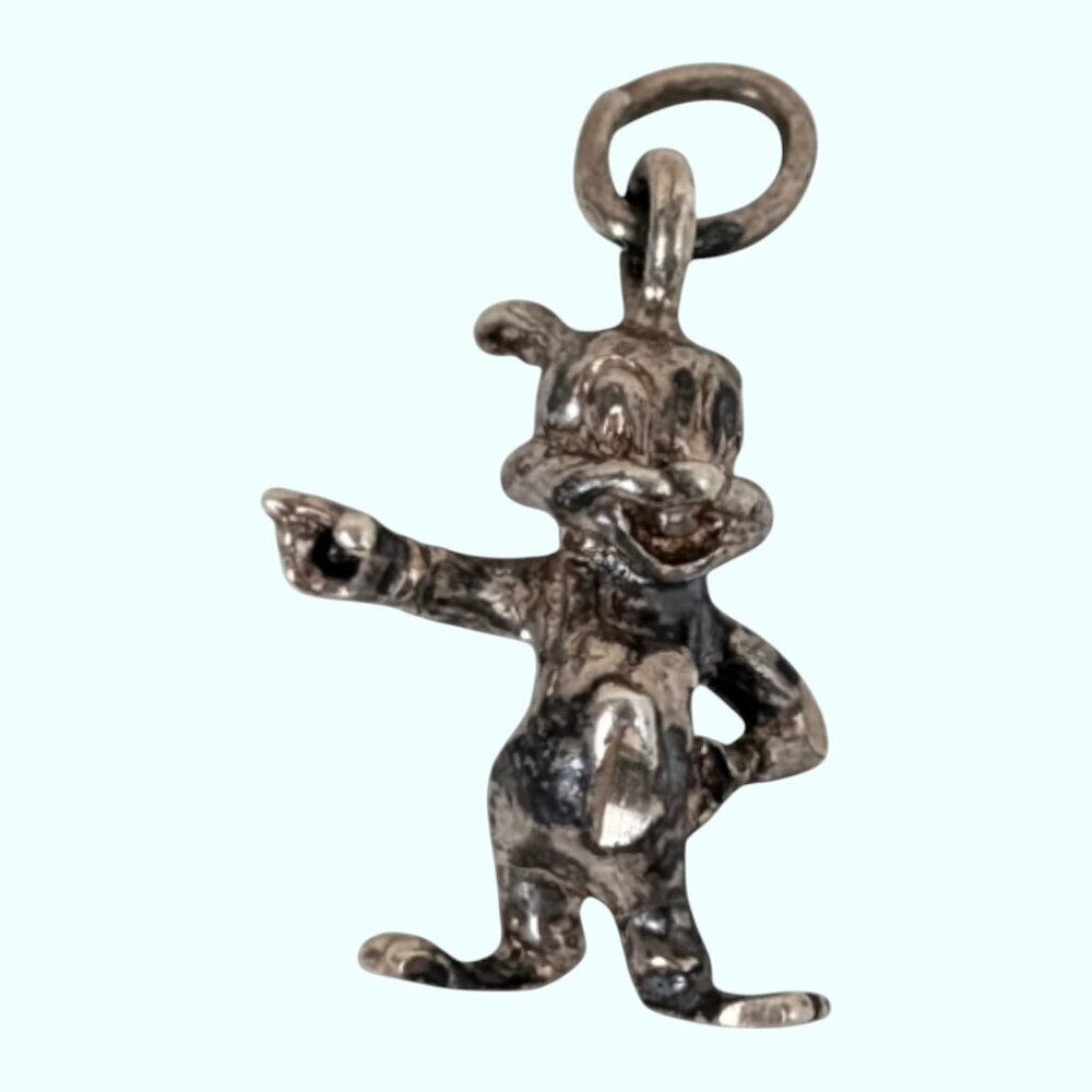 (2/$20) V. Sterling Pointing Rabbit Charm